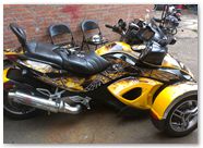 Can-Am Spyder RS CreatorX Graphics Kit SpiderX Yellow 01